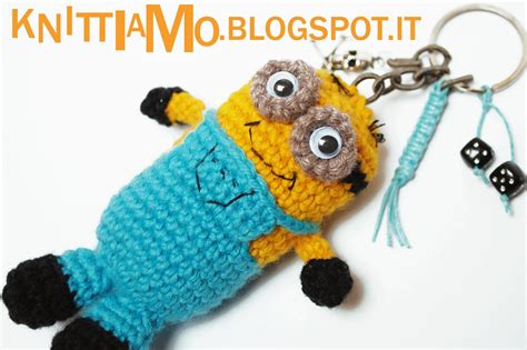 Knittiamo Con Martina E Roberta Amigurumi MINION Come Portachiavi