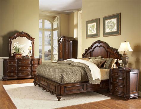 Antique Mahogany Bedroom Furniture