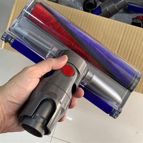 Dyson Dc63 Cy24電動軟質碳纖維吸頭 軟毛滾筒吸頭 大滾刷吸頭cy25 Cy29 Dc48 Dc46 蝦皮購物