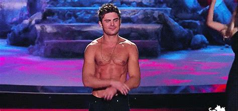 Shirtless Actors Zac Efron Super Hot Shirtless S