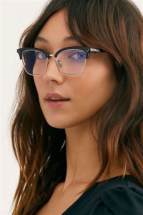 Pin By Deborah Dunkerton On Clothes Ideas Glasses Fashion Fashion Eye Glasses Cute Glasses