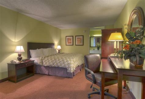 HOTEL INN - Reviews (Brunswick, GA)