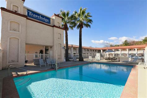 Travelodge by Wyndham Redding CA | Redding, CA Hotels