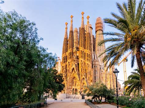 Barcelonas Famous Sagrada Familia Will Finally Be Completed In 2026