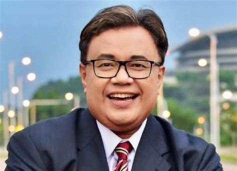 Fahmi Congratulates Suhaimi Sulaiman On Appointment As Broadcasting Dg