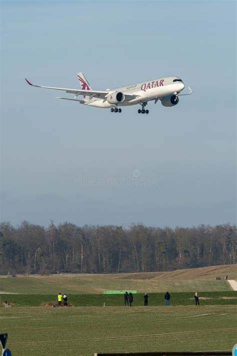 A Aml Qatar Airways Airbus A Jet In Zurich In Switzerland