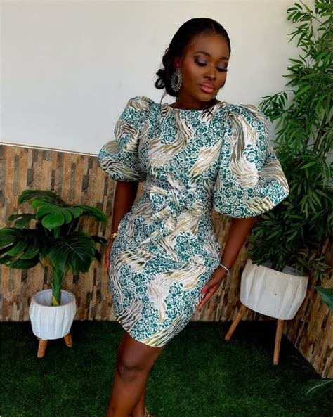 Stunning And Best Dresses For Brocade Fabrics Ladeey