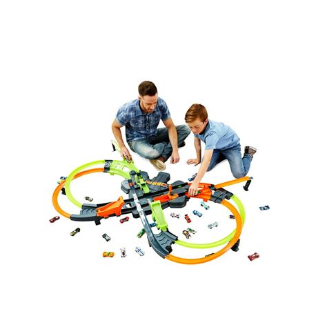 Hot Wheels Colossal Crash Track Set - Walmart.com - Walmart.com