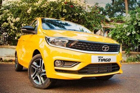 Tata Tiago XT Rhythm Specs On Road Price Images Review More Gaadihub