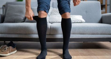 Can You Sleep In Compression Socks Find Out If You Can Wear Them To Bed