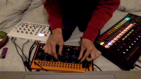 Dark Techno Jam Retake Behringer Crave Rd 8 Elektron Modelsamples 808