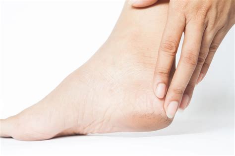 7 reasons you have itchy ankles at night