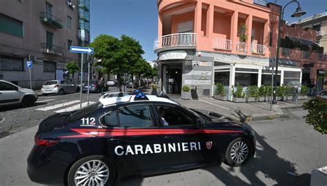 Bimba Ferita In Un Agguato A Sant Anastasia Vicino Napoli Spari Contro