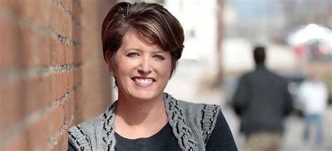 Angie Hicks Net worth, Age: Bio-Wiki, Wife, Kids, Weight 2024| The