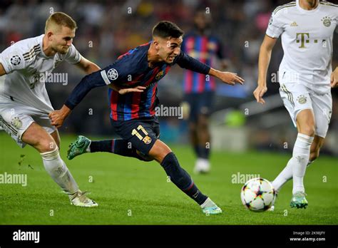 Fc Barcelona Vs Bayern M Nchen October Ferran Torres Of Fc