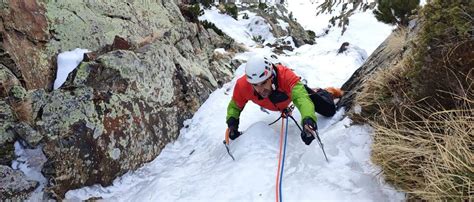 Cursos De Alpinismo Nivel Guias De Monta A Guias Boira