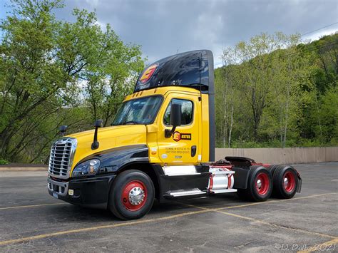 Estes Freightliner Cascadia A Photo On Flickriver