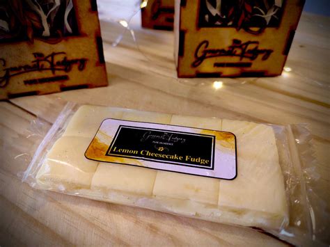 Lemon Cheesecake Fudge Slab
