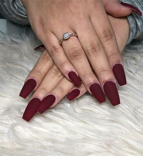 37 Gorgeous Matte Burgundy Nails Trending In 2025