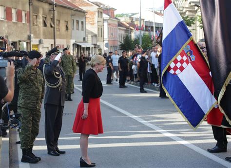 Kolinda Grabar Kitarovi Nude Mi Se Bolje Pla Eni Poslovi Diljem