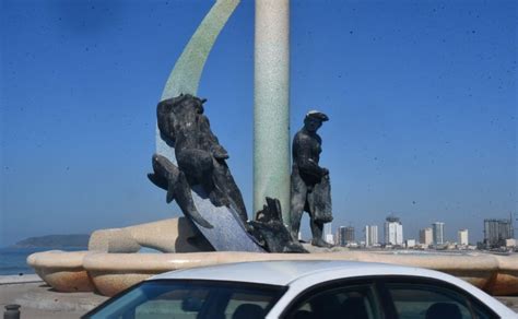 Mazatlán invierte 3 mdp para rehabilitar los monumentos del malecón