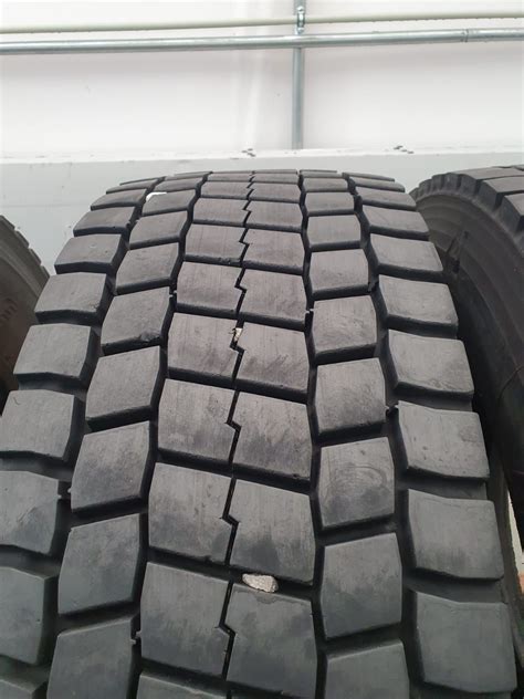 Opona napędową Bridgestone 315 70 r22 5 napęd Radom OLX pl