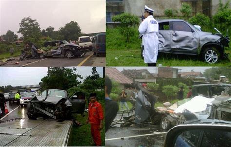 Kecelakaan Maut Juke Vs Xenia Di Tol Kopo Bandung KASKUS