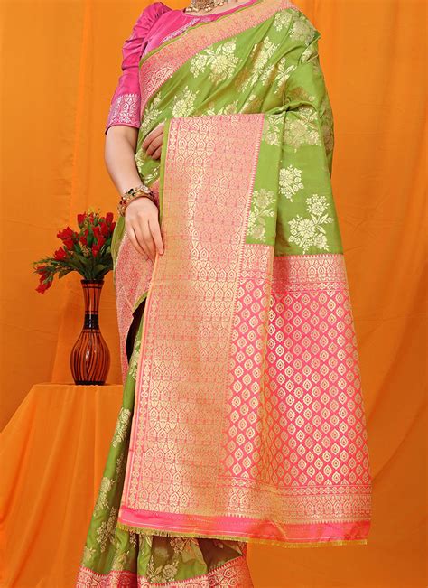 Shop Patola Silk Zari Weaving Green Color Saree Party Wear Online At