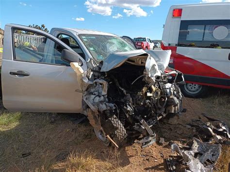 Choque Frontal Entre Dos Camionetas Deja Tres Lesionados Ntr Zacatecas