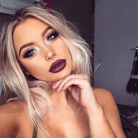 7 Absolutely Essential Tips On How To Wear Dark Lipstick For Beginners