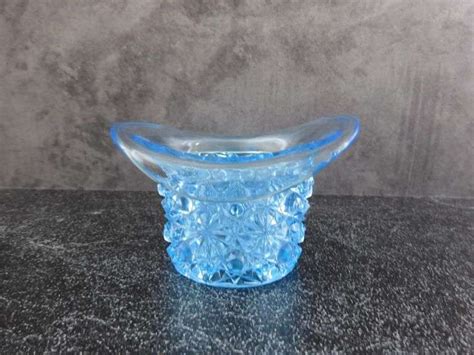 Blue Glass Top Hat Toothpick Holder Gc5 Auctions