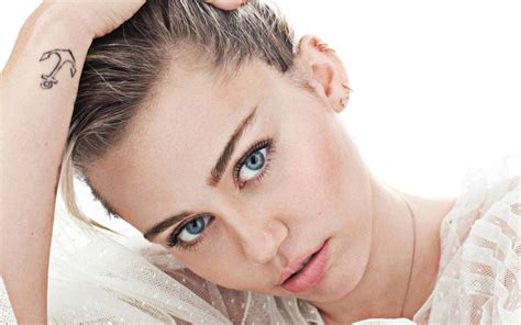 X Miley Cyrus Hd Wallpaper Rare Gallery