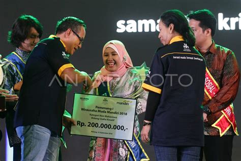 Penghargaan Wirausaha Muda Mandiri Antara Foto