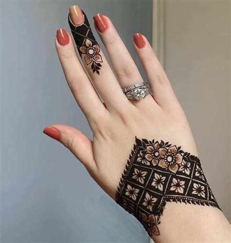 Pin By Jasmine Jhamat On Mendhi New Mehndi Designs Mehndi Designs