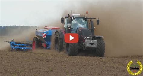 Maisaussaat Bresegarder Agro Service Mit Einem Valtra T Und