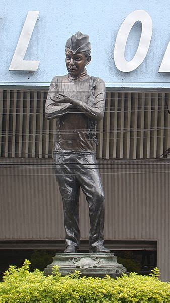 Archivo Estatua de Hospital Álvaro Obregón Ciudad de México