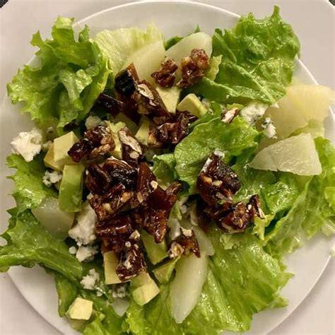 Roquefort Pear Salad Recipe