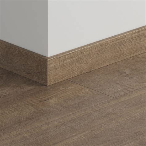 Listwa przypodłogowa standardowa Quick Step QSSK03579 Dąb Riva brązowy