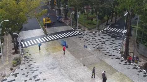 Foto Memenuhi Standar Jalan Mirip Keramik Di Medan Yang Sempat Viral