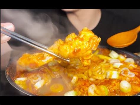 GJ ASMR 먹방 묵은지가 들어간 매콤한 닭볶음탕 입니다 Korean Spicy Chicken Stew at Home