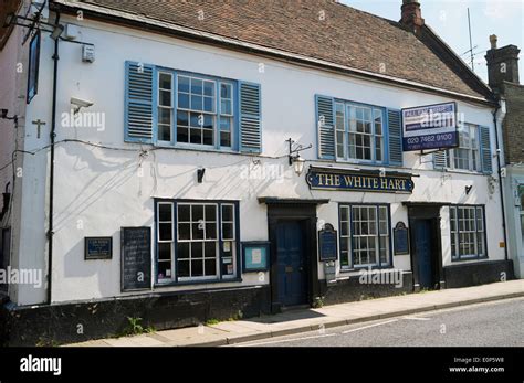 The White Hart Public House Saxmundham Suffolk Uk Stock Photo Alamy