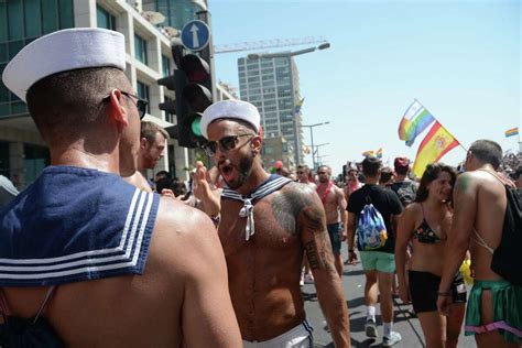 Gay Pride Parade In Tel Aviv Israel What Gay Pride Looks Like In The