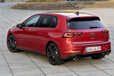 2021 Vw Golf Gti Uk Pricing Announced Costs More Than Rival Fwd Hot Hatches Carscoops