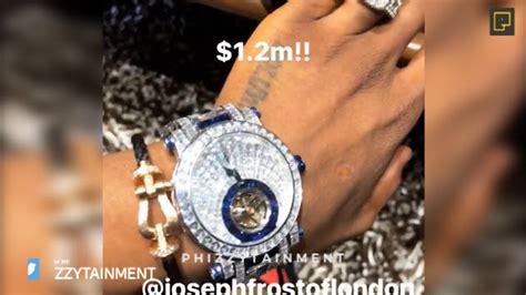 Wizkid flaunts his collection of diamond wristwatch & necklaces ...