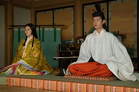 大河ドラマ「光る君へ」第19話。一条天皇（塩野瑛久）と藤原定子（高畑充希）はまひろと初対面し（c）nhk ― スポニチ Sponichi Annex 芸能