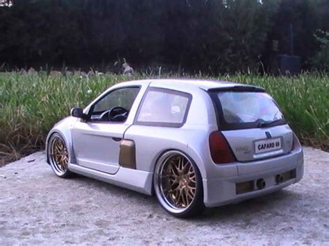 Miniature Renault Clio V Universal Hobbies V Williams Voiture