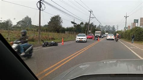 Tres Heridos Dejó Accidente De Tránsito En La Vía La Ceja Rionegro