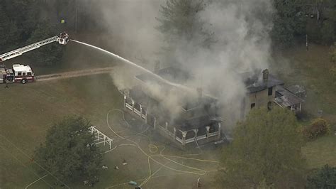 Firefighters Battle Blaze At Vacant Clayton Home Abc11 Raleigh Durham