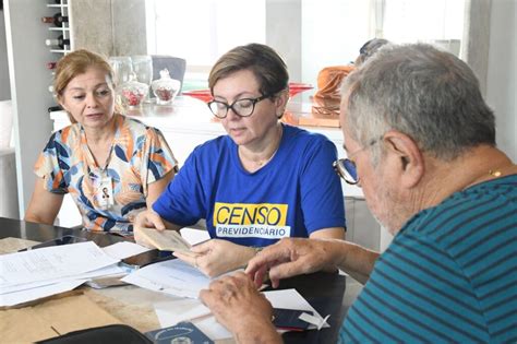 Equipe Do Censo Previdenci Rio Realizaatendimentos Em Domic Lio