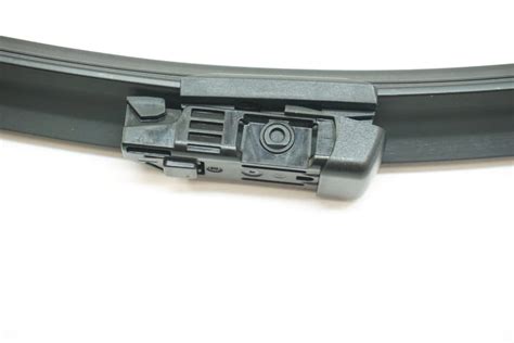 Mercedes Wiper Blade Set Genuine Mercedes 212 820 17 00 212 820 17 00